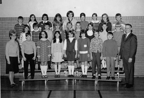 Group school pictures4