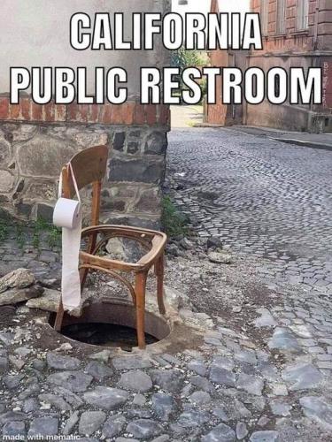 CA REST ROOM
