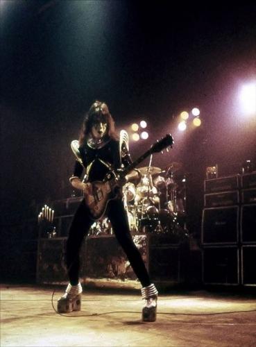 tumblr_17f97b9595ea5cc9987129732925b7e2_b9896f8e_1280