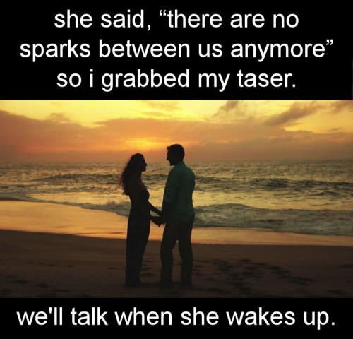 no sparks between us00