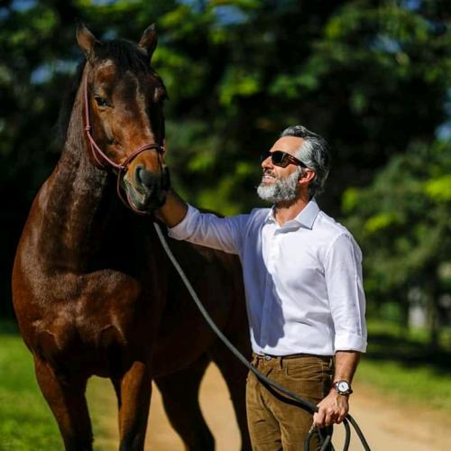 11:24:27 GMT+0100 (WAT)