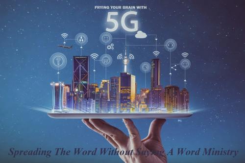 5g_smart-city_iot_wireless_silver-platter_tablet_service-100773116-large