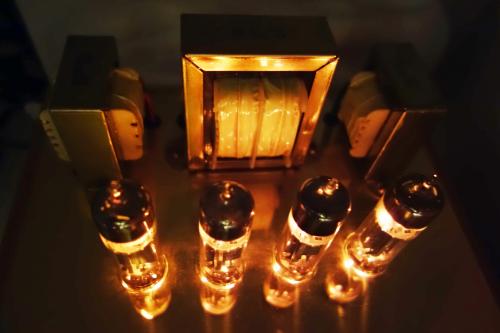 Vacuum Tubes_00001