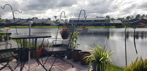 19:06:35 GMT-0400 (EDT)