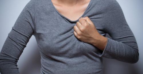 Woman_Clutching_Chest