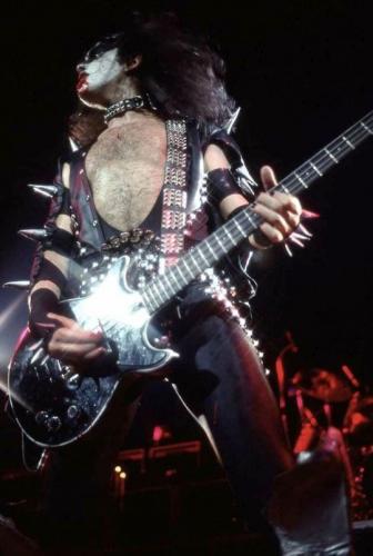 tumblr_e439e05f7cf7f330a87ddd7c88112d19_42d7ca6e_540