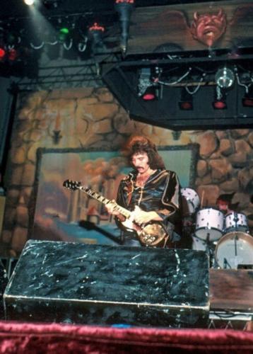 tumblr_10f85a8b756818c38359d87da37c40b6_3030dd5b_500