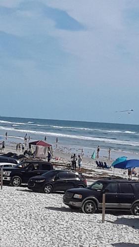 09:48:01 GMT-0400 (EDT)