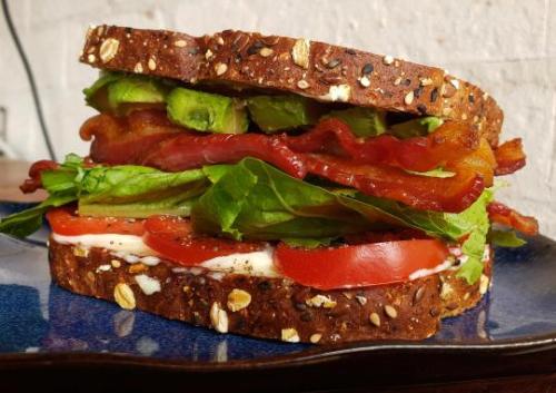 tumblr_9a87aef0a48769bffeba192894bfcbe9_85c99b7e_540