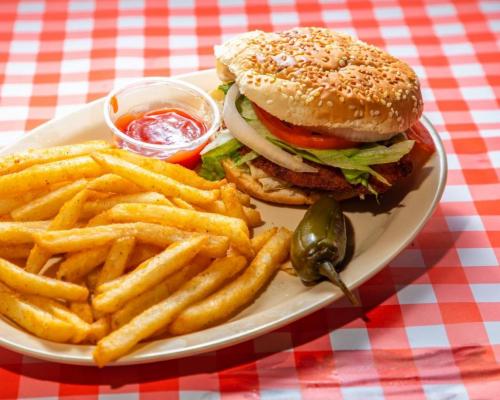 202383856_137664401789401_2783611247578972862_n