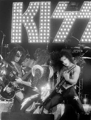 65b48785a8cb46e84536d3ca0ec6e6c3