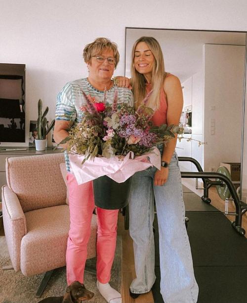 EAE77A8E-75D1-4014-858F-524FF55EA560