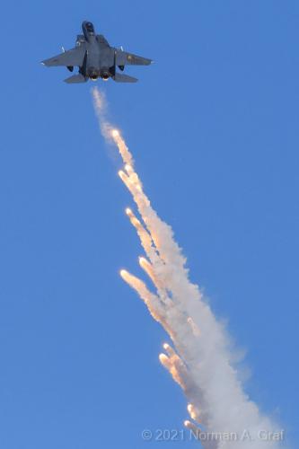 200281090_330359358659618_1250649858112719583_n