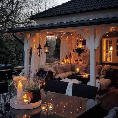 21:46:05 GMT-0500 (CDT)