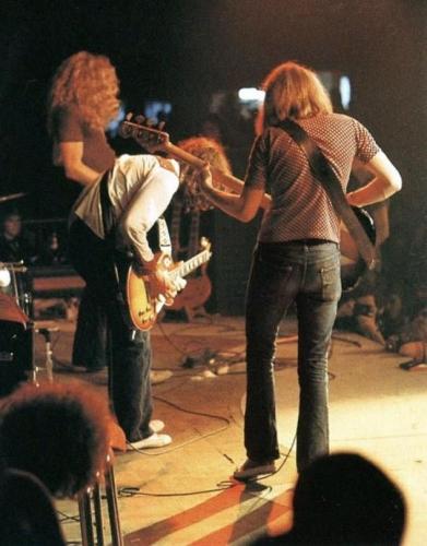 tumblr_9915db8fc8be2d7a8123237bed3d5d08_6551d8f2_540