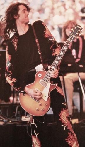 5de7d86c86733885d65f2983b6485f3e