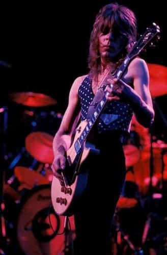 199039290_2317227988407364_4859487673040574874_n