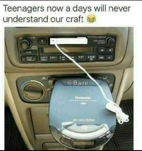 22:06:02 GMT-0400 (EDT)