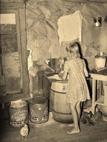 Making_Biscuits_1938