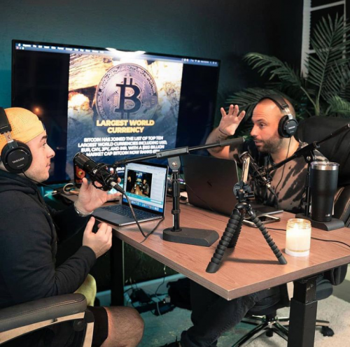 16:43:59 GMT+0100 (WAT)