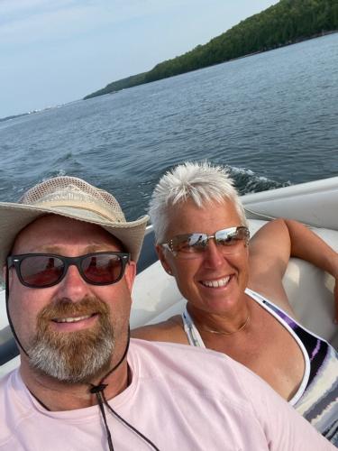 12:42:37 GMT-0500 (CDT)