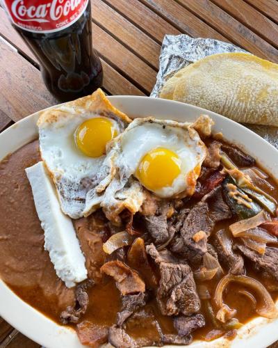 217554291_1476373949397390_3329892650654513065_n