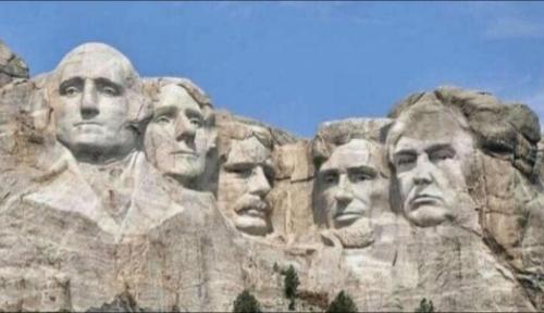 MT RUSHMORE