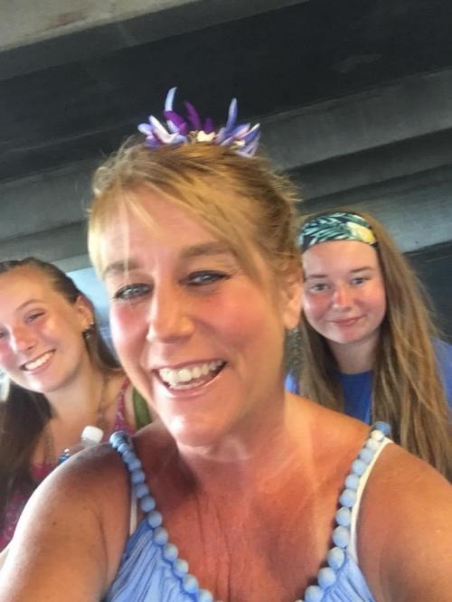 EA7FA4C9-EC23-4812-882B-32887085E8A0