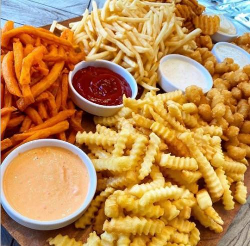 107872617_10213735722227476_5295147962014578861_n