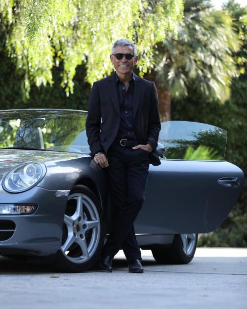 15:44:22 GMT+0100 (WAT)