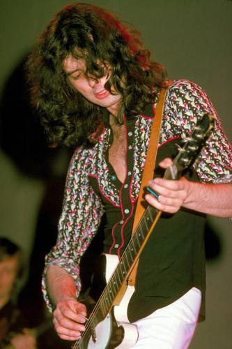 tumblr_6de1dd876afdfc4b2dadca5a130b19a1_fc795044_540