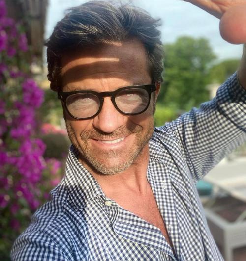 6b96b31c-ce9b-4d9c-bf80-bff891a7c3b9