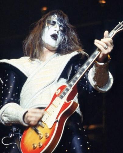 tumblr_a2b17537f1564e95d2c42a3de9be94df_c016bc53_540