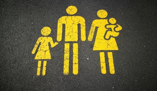 Family-road-sign-outline-sandy-millar-unsplash-800x467