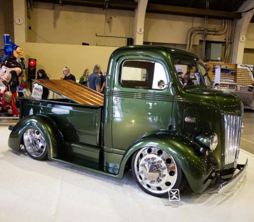trk 1947 Ford COE