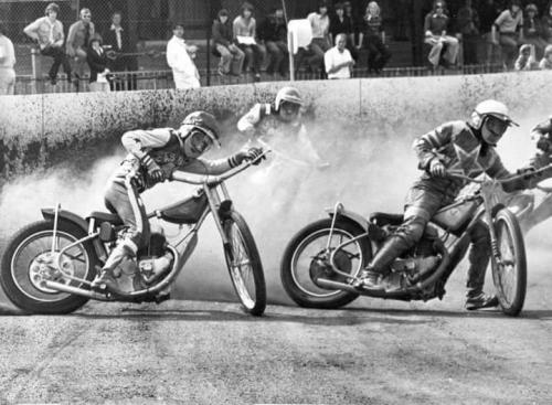 07:42:51 GMT-0700 (MST)