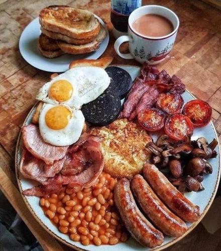 239377155_4526099424094664_828325261061233100_n