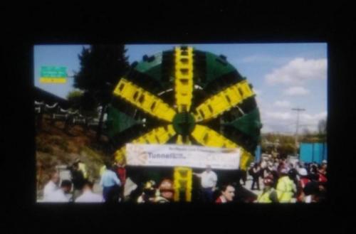 TUNNEL BORRING MACHINE