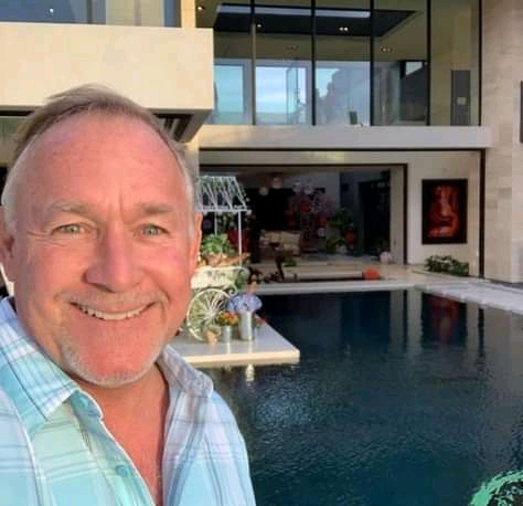 16:07:20 GMT+0100 (WAT)