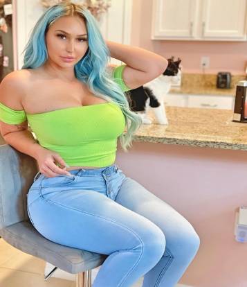 Ruby-Red-Lewd-Onlyfans-Photos-Leaked-41-214x300-3