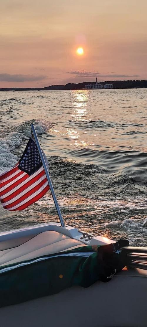 D182D7BB-8A45-46E9-AF6D-D36D26C6CE5B