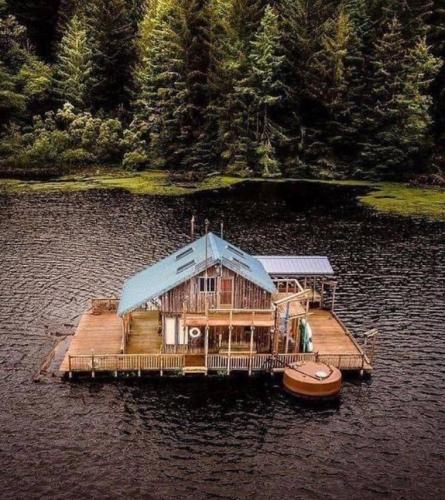 246612750_1709916955880856_1268503612813395034_n