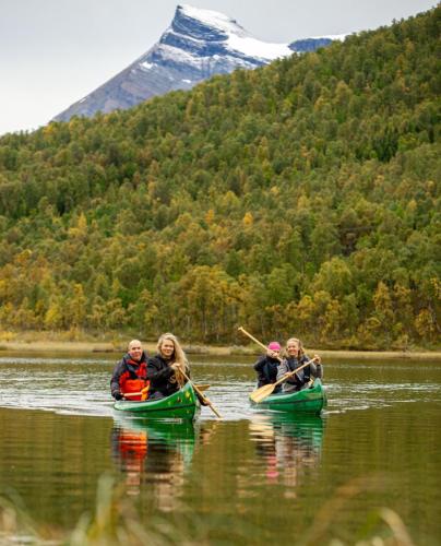 70602526_2930745723606716_2620463734606266368_n