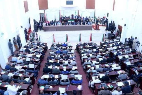 12:17:45 GMT-0500 (CDT)