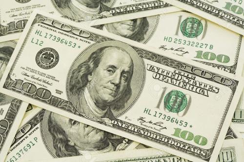 8145153-stack-of-us-paper-currency-benjamin-franklin-