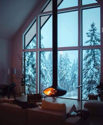 251801283_1250689365358771_5063783946677493581_n