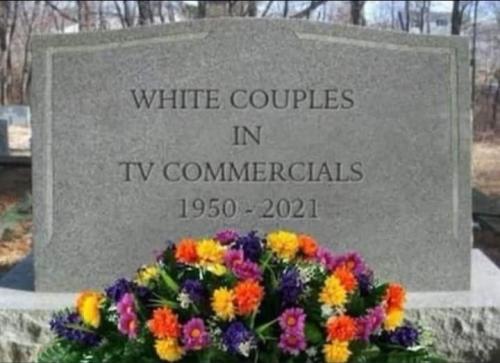 12:11:43 GMT-0500 (EST)