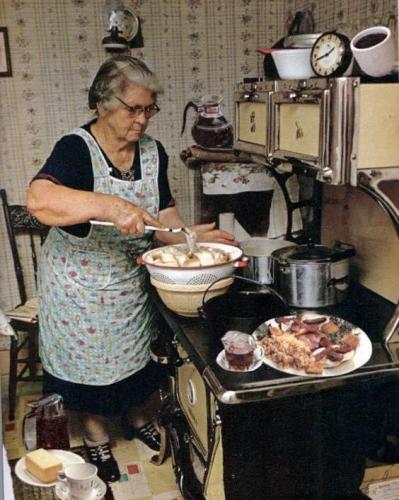 256673201_1712533442270341_7168663200995215285_n