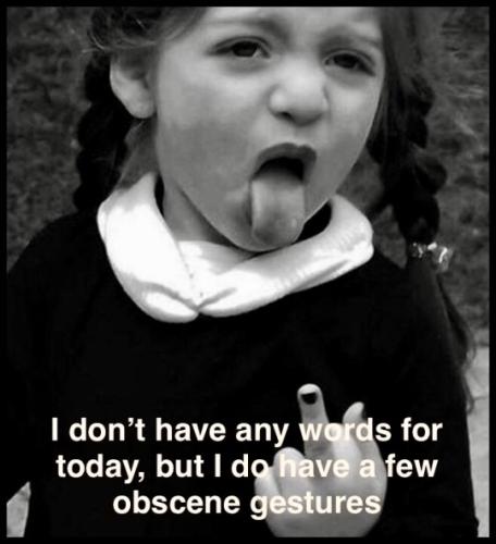 tumblr_e5a67877a796f06be7e04f7b167d2f2d_f0718f60_540