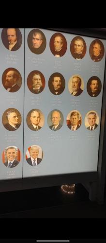 the white house visitor center